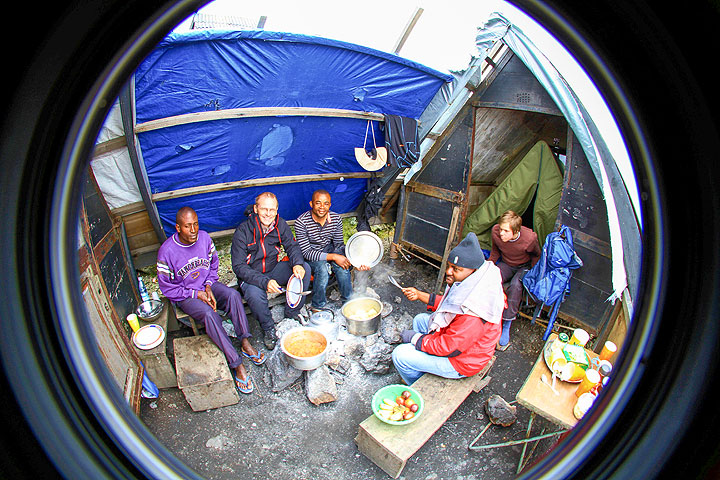 Our group in the camp kitchen. (Photo: Yashmin Chebli)