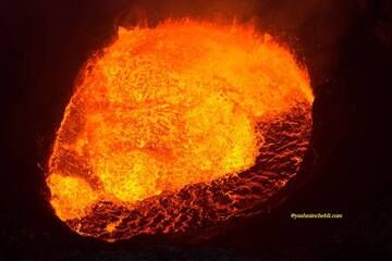 Marum lava lake / Yashmin CHEBLI 2014
MARUM072014_0170r.jpg (Photo: Yashmin Chebli)