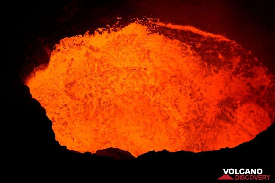 Marum volcano's lava lake (Photo: Yashmin Chebli)