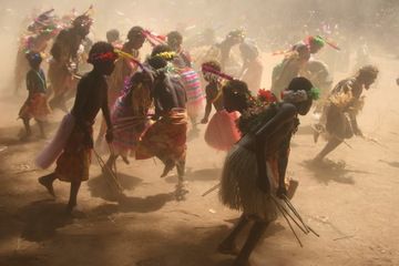 Danse traditionnelle sur l'île de Tanna au Vanuatu (Yashmin Chebli, Volcano Discovery) (Photo: Yashmin Chebli)