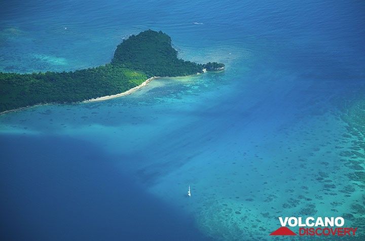Coral sea between Epi Island (above in picture) and Tongoa Island. (Photo: Tom Pfeiffer)