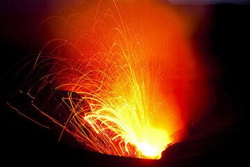 Aventure volcan Yasur: photos (Photo: Tom Pfeiffer)
