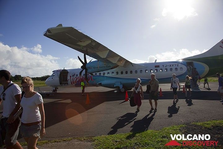 Ein kleiner Flieger von AirVanuatu bringt uns nach Tanna. (Photo: Tom Pfeiffer)