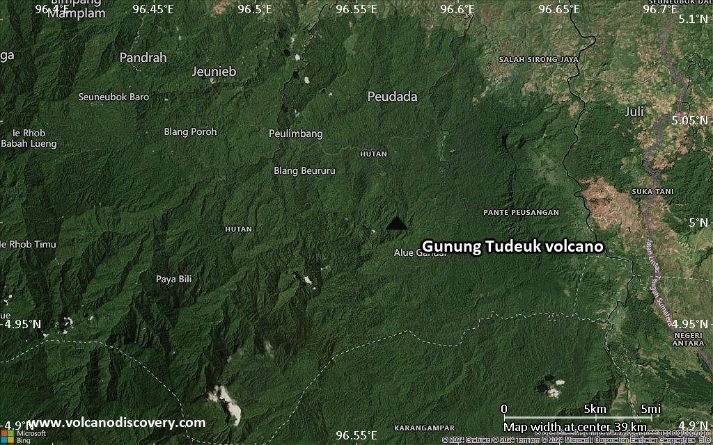 Satellite/aerial-type map of Gunung Tudeuk volcano (scale of 20-40 km)