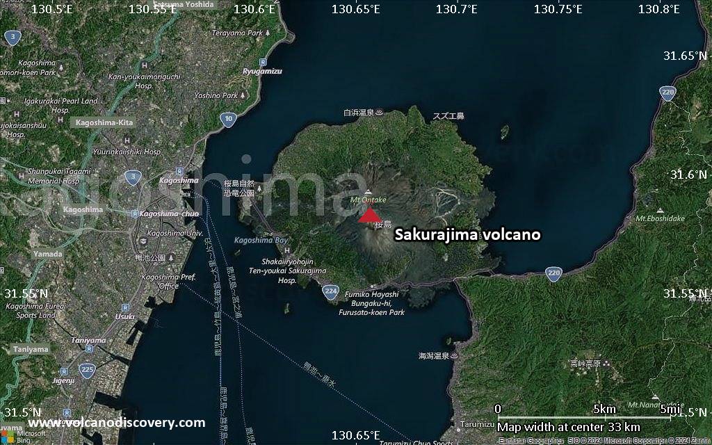 Satellite/aerial-type map of Sakurajima volcano (scale of 20-40 km)