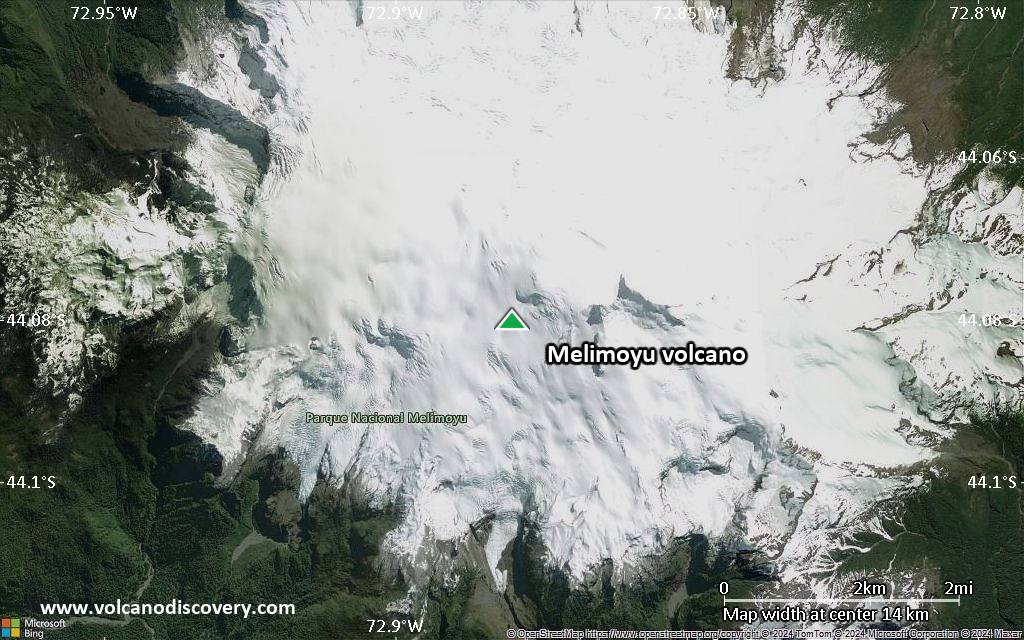 Satellite/aerial-type map of Melimoyu volcano (scale of approx. 10-20 km)