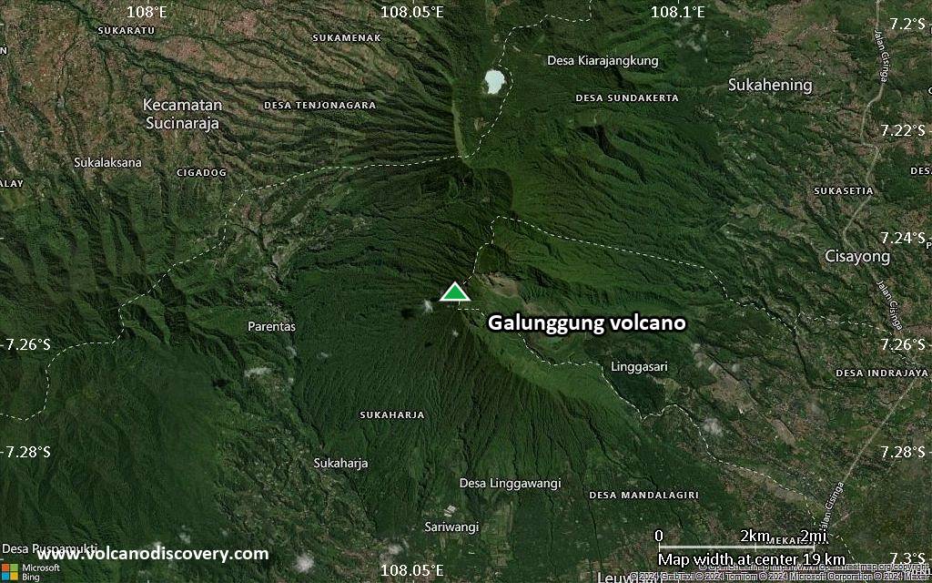 Satellite/aerial-type map of Galunggung volcano (scale of approx. 10-20 km)