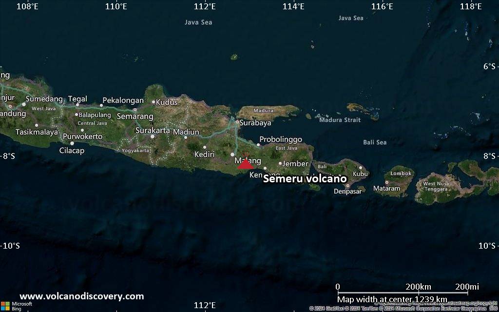 Satellite/aerial-type map of Semeru volcano (region scale small)