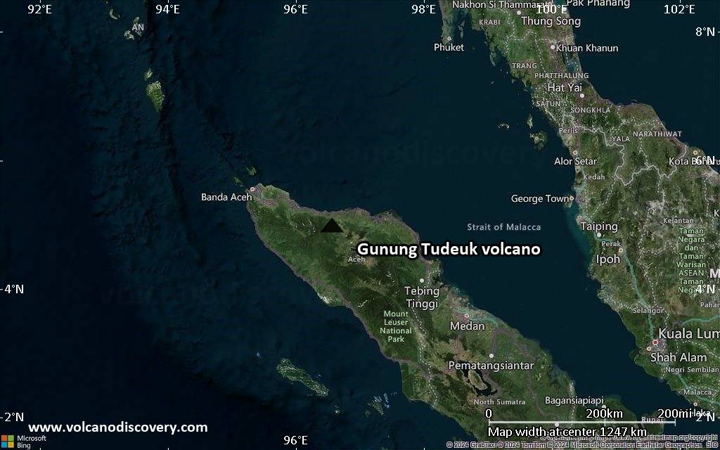 Satellite/aerial-type map of Gunung Tudeuk volcano (region scale small)