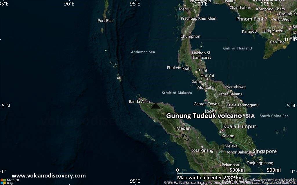 Satellite/aerial-type map of Gunung Tudeuk volcano (region scale medium)