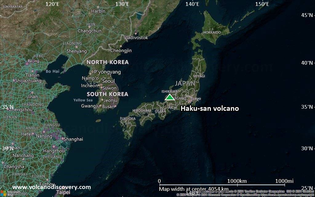 Satellite/aerial-type map of Haku-san volcano (region scale large)