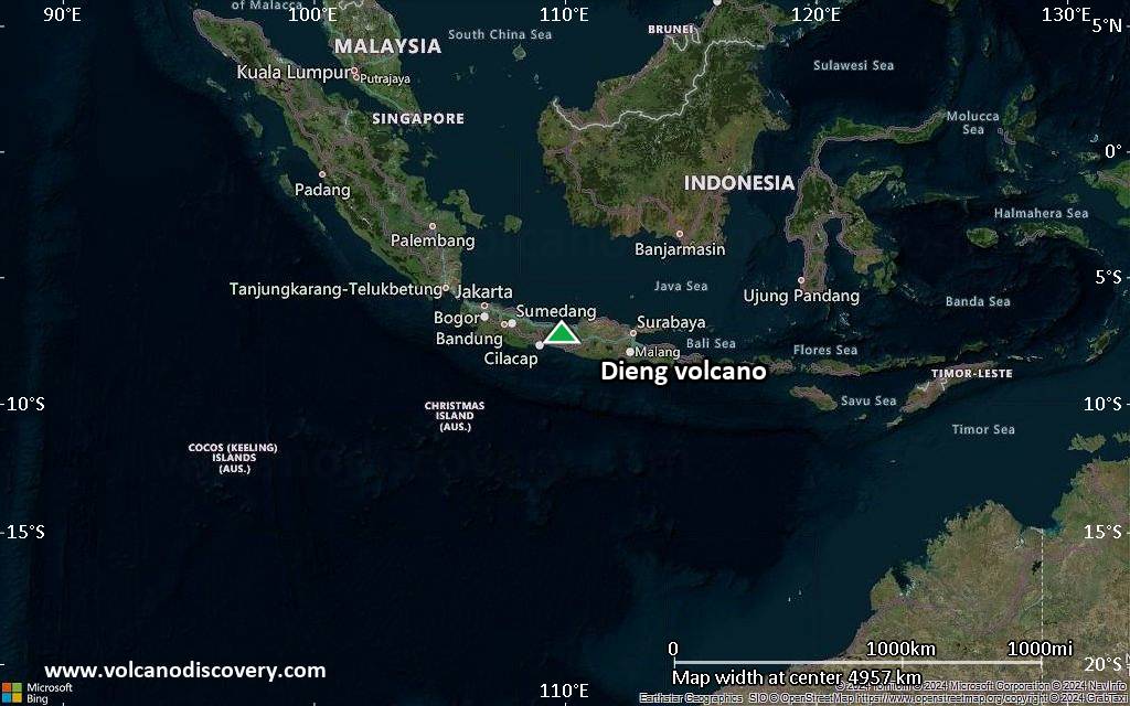 Satellite/aerial-type map of Dieng volcano (region scale large)