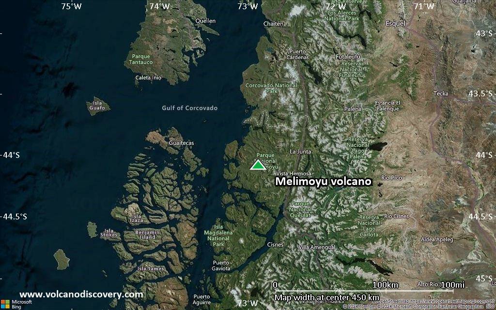 Satellite/aerial-type map of Melimoyu volcano (local scale large)