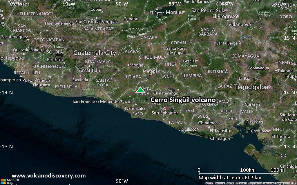 Satellite/aerial-type map of Cerro Singüil volcano (local scale large)