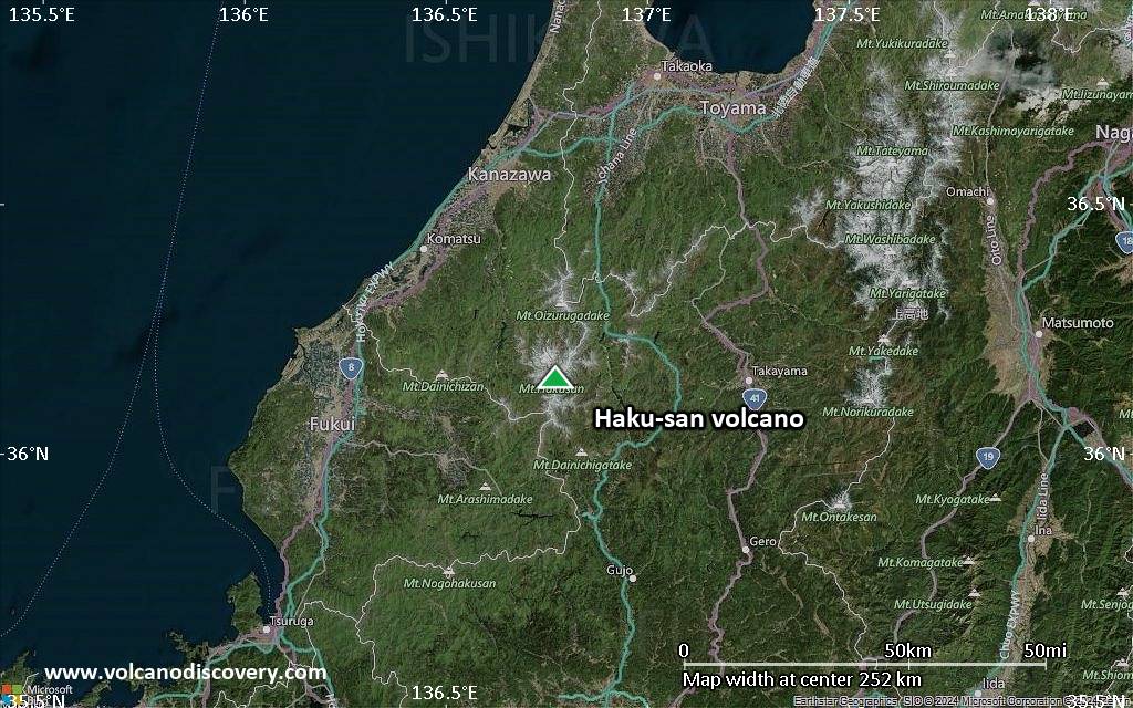 Satellite/aerial-type map of Haku-san volcano (local scale medium)