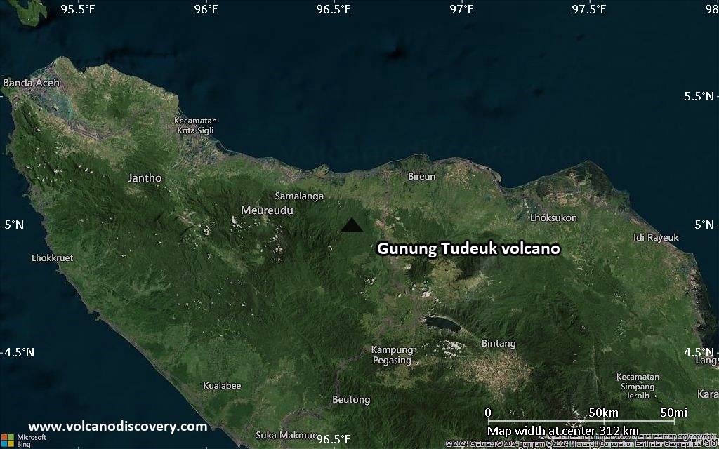 Satellite/aerial-type map of Gunung Tudeuk volcano (local scale medium)