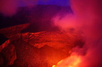 nyiragongo_d2666.jpg