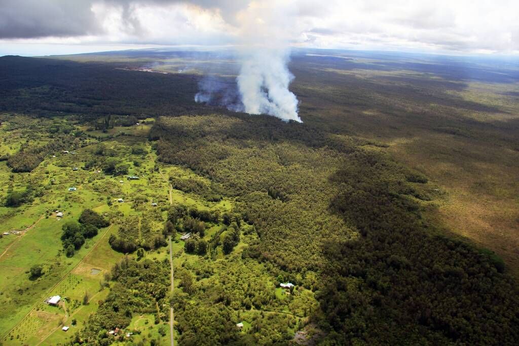 Latest HVO image of advancing front near Kaohe Homesteads, September 15, 2014.