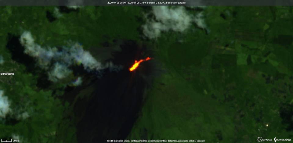 Lava flow on the northeast flank from Pacaya volcano from satellite (image: Sentinel 2)