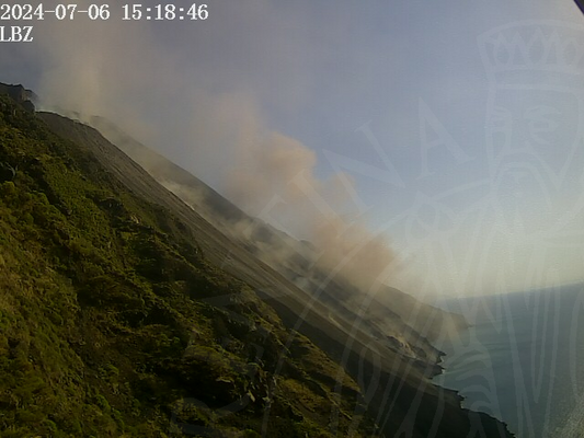 View of the Sciara del Fuoco this afternoon where the lava flow is again active (image: LGS)
