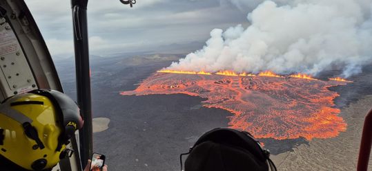 The new eruption on Iceland that started early this morning (image: Icelandic Meteorological Office/Halldór Björnsson)