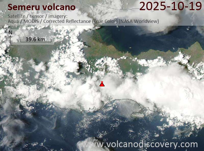 Satellite image of Semeru volcano on 19 Oct 2025