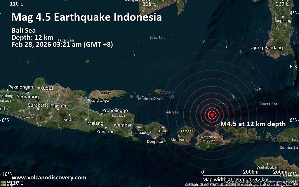 Moderate magnitude 4.5 earthquake 77 km north of Sumbawa Besar, Indonesia
