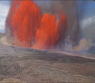 Kilauea volcano update: 43rd lava fountaining episode started