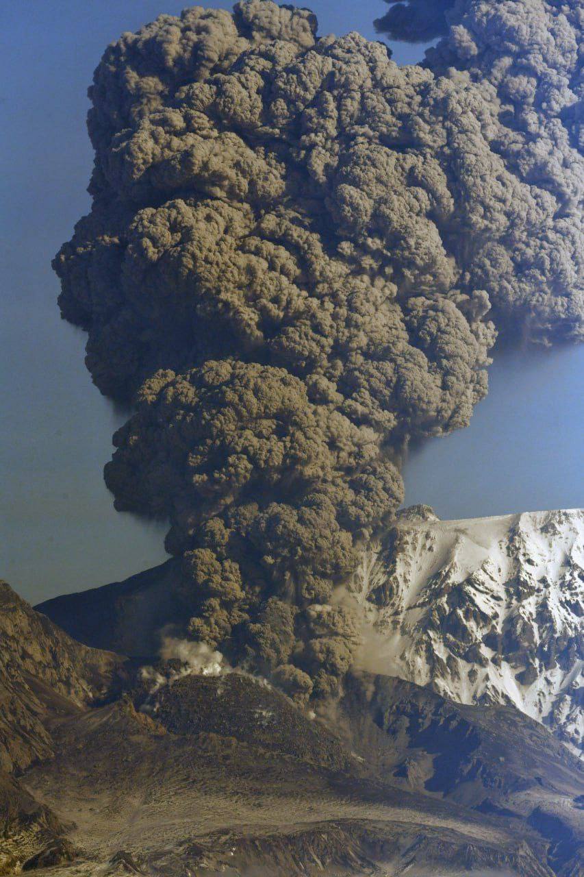 Shiveluch volcano (Kamchatka): yet another massive eruption