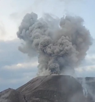 Santiaguito volcano (Guatemala): eruptions continue from lava dome