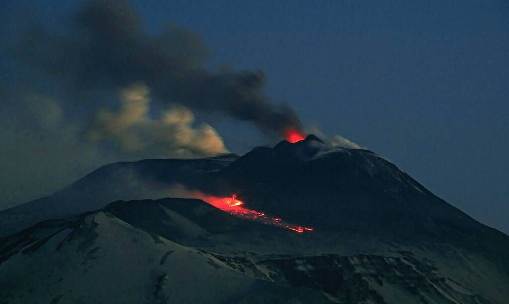 Strombolian activity and lava flow at dawn (image: Boris Behncke / Flickr)