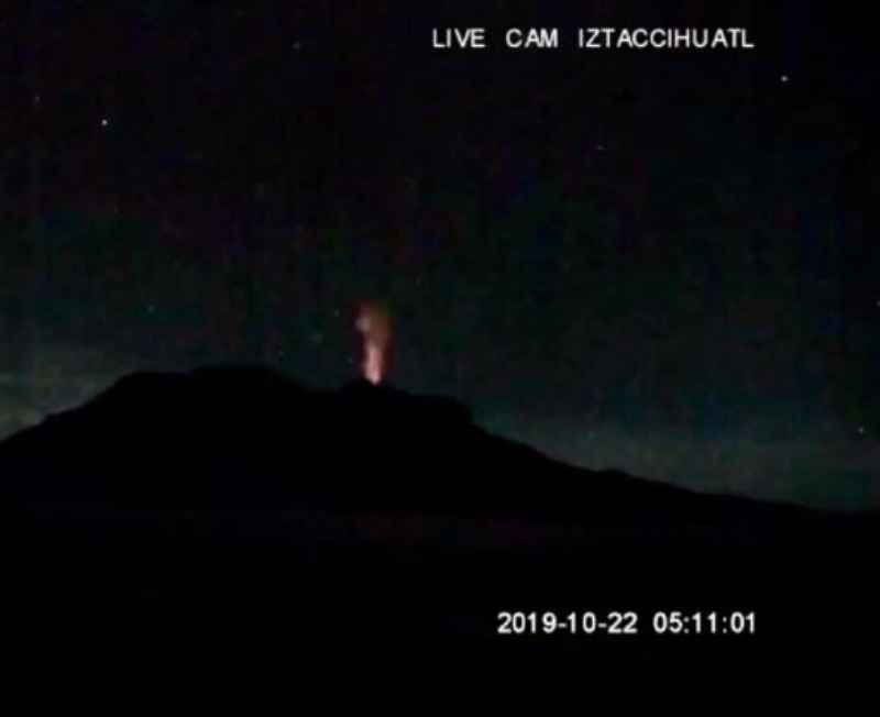 Possible gas eruption at Iztaccíhuatl volcano on 22 Oct (image: IIGEA)