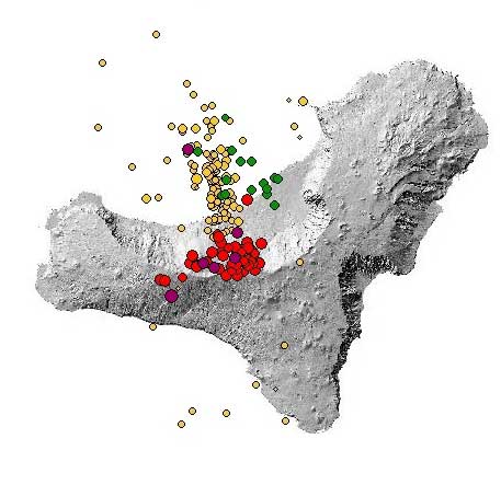 Recent quakes (old-recent = yellow-green-red-purple) showing the trend towards the south of the island (AVCAN)