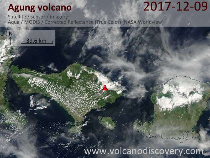 Satellite image of Agung volcano on  9 Dec 2017
