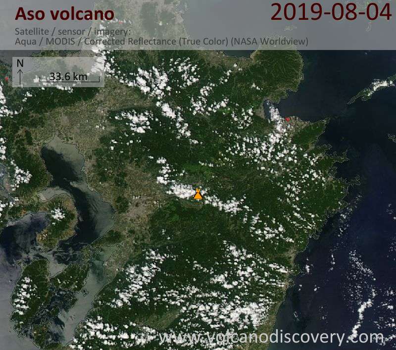 Спутниковое изображение вулкана Aso  4 Aug 2019