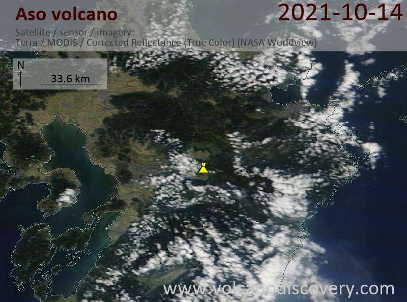 Satellitenbild des Aso Vulkans am 15 Oct 2021