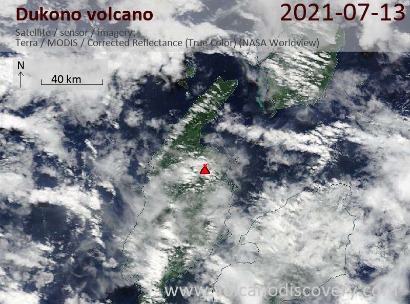 Satellitenbild des Dukono Vulkans am 13 Jul 2021