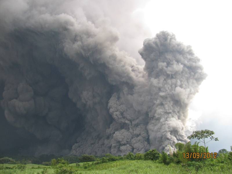 Pyroclastic flow from Fuego (INSIVUMEH)