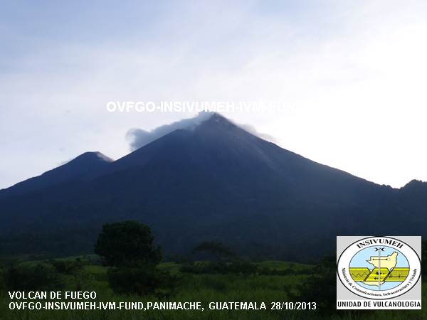 Fuego volcano this morning (? - certainly not 28 Oct 2013)