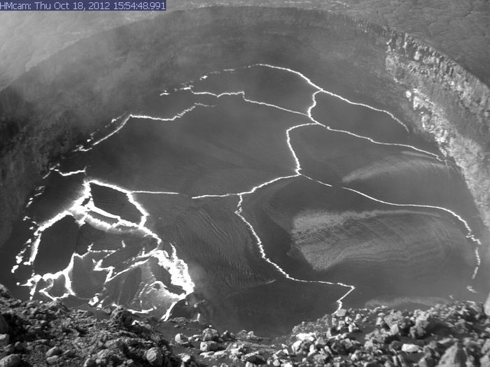 Halema'uma'u webcam capture showing record lava lavels on October 18, 2012 from USGS-HVO.