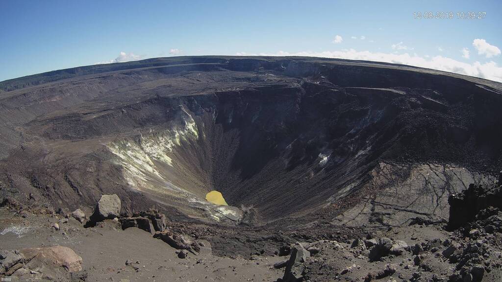 Kilauea caldera captured from HVO's KWcam (C) U.S. Geological Survey