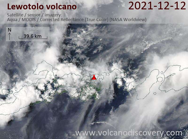 Satellitenbild des Lewotolo Vulkans am 13 Dec 2021