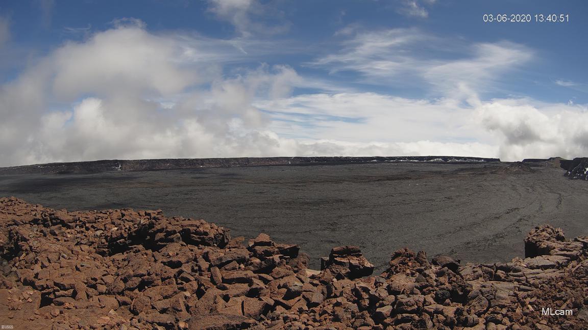 Mauna Loa caldera, image captured from HVO's MLcam (C) U.S. Geological Survey