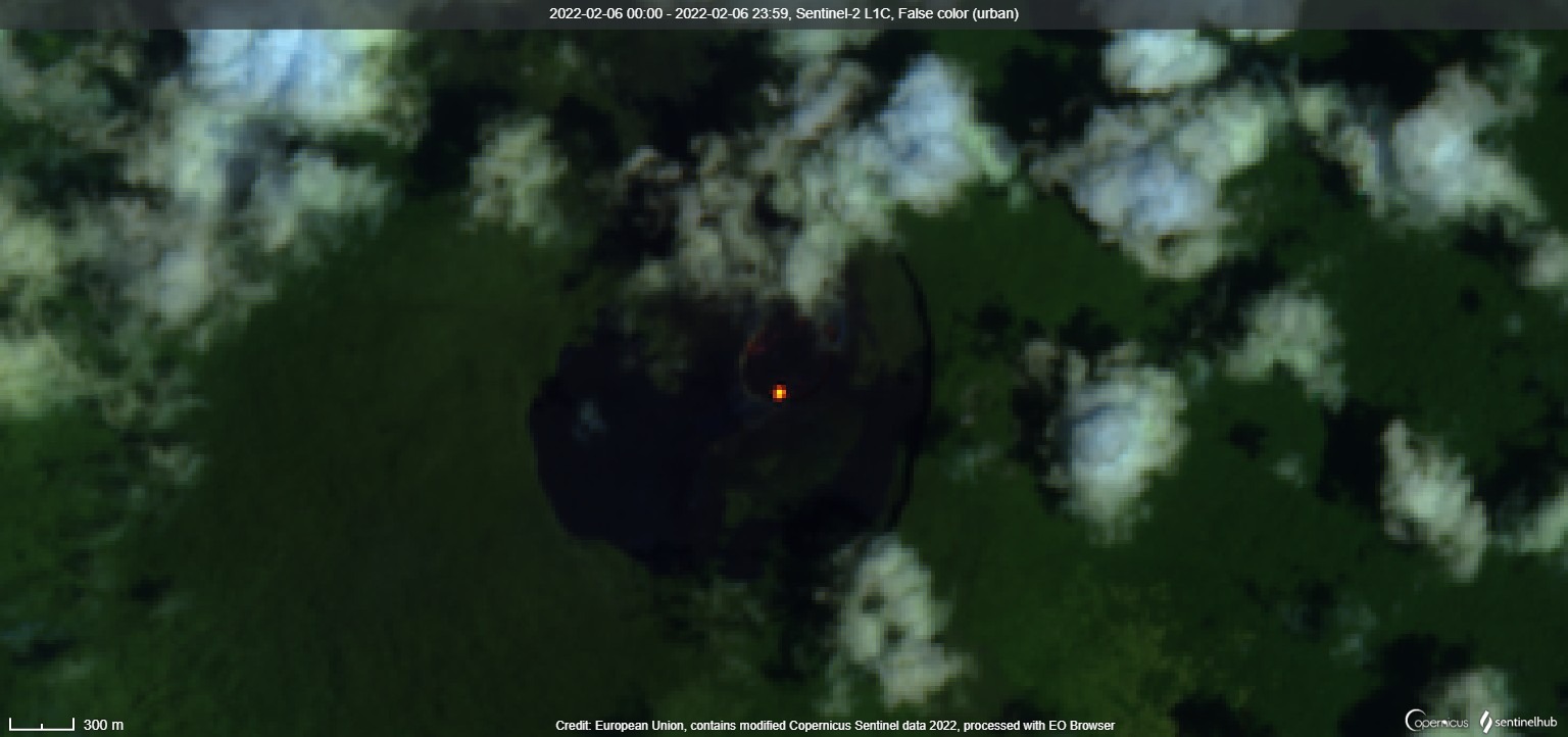 The effusive activity within Nyamuragira's main crater as visible from satellite (image: Sentinel 2)