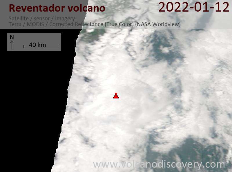 Satellitenbild des Reventador Vulkans am 12 Jan 2022