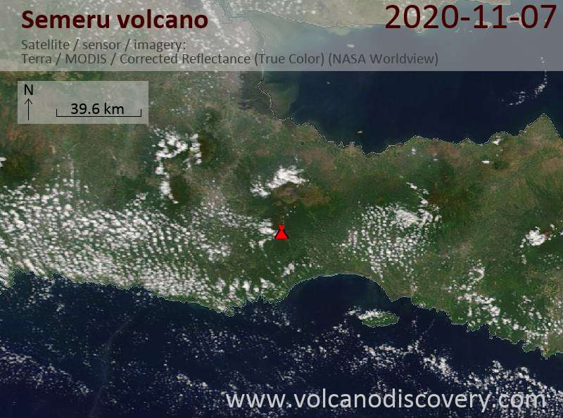Satellite image of Semeru volcano on  7 Nov 2020