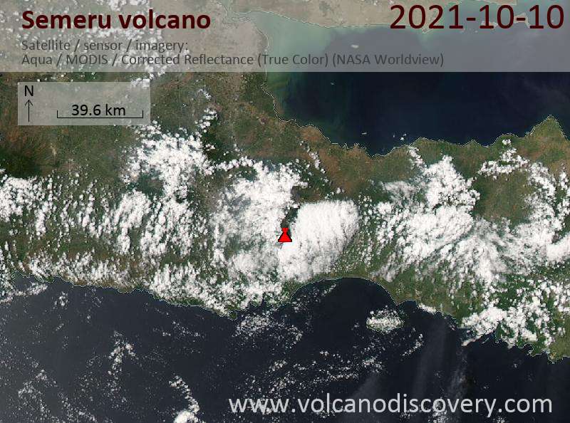 Satellite image of Semeru volcano on 10 Oct 2021