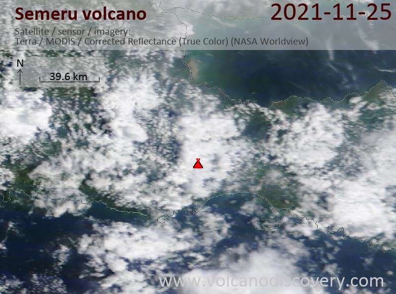 Satellite image of Semeru volcano on 27 Nov 2021