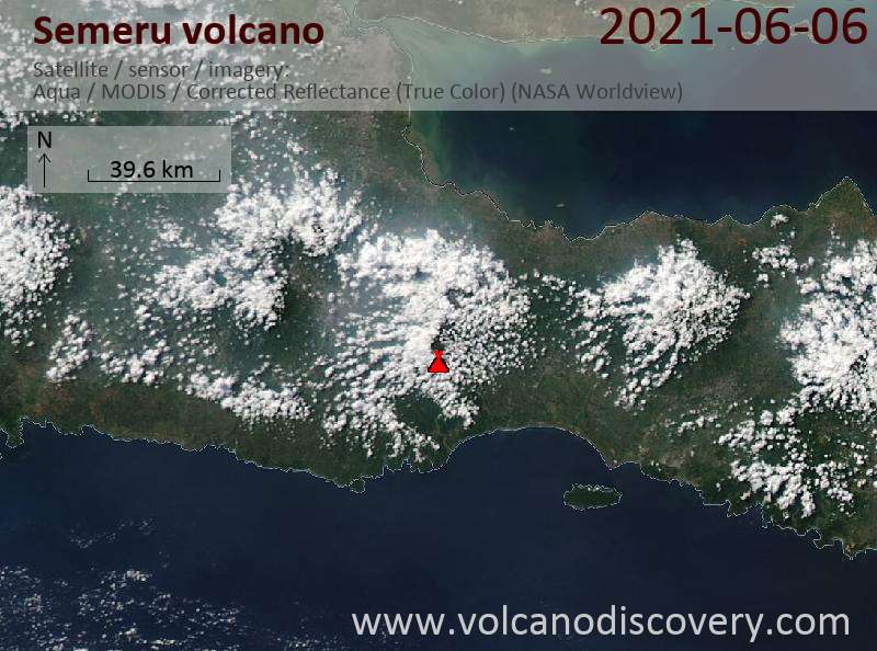 Satellite image of Semeru volcano on  7 Jun 2021