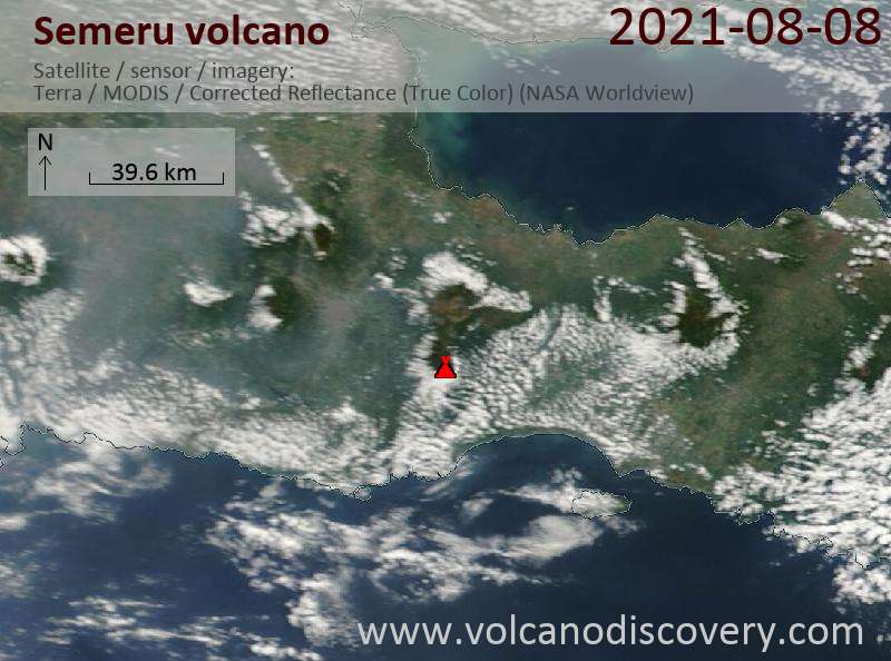 Satellite image of Semeru volcano on  9 Aug 2021